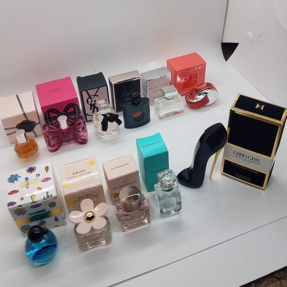 Authentic Deluxe Sample Scent Splashes 11-Pc Lot